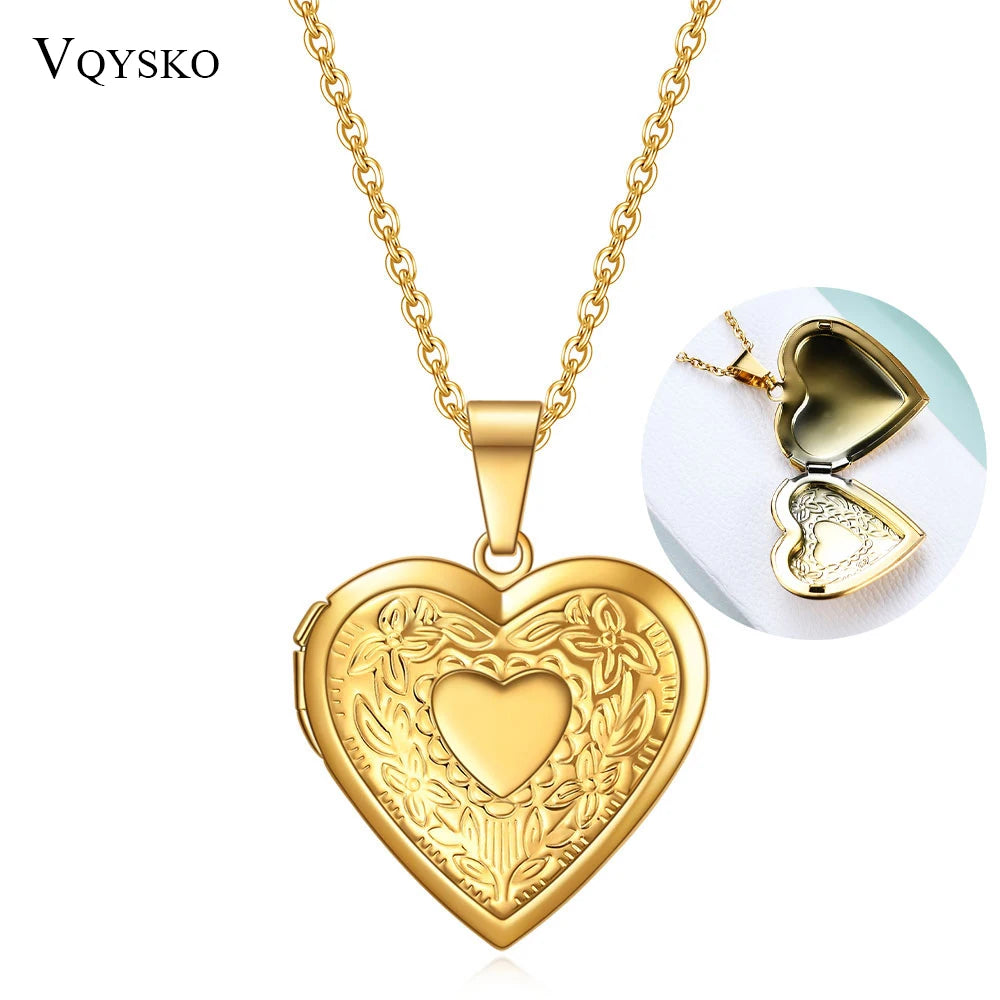 GOLD LOCKED Heart Necklace