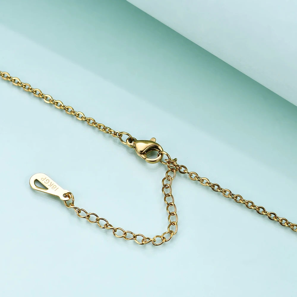 GOLD LOCKED Heart Necklace